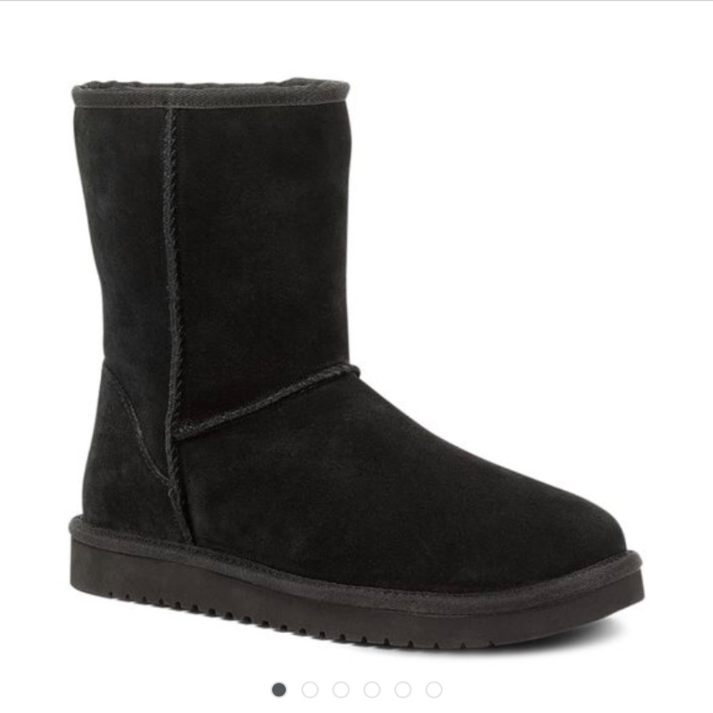 Koola Burra by UGG | short boots size 9